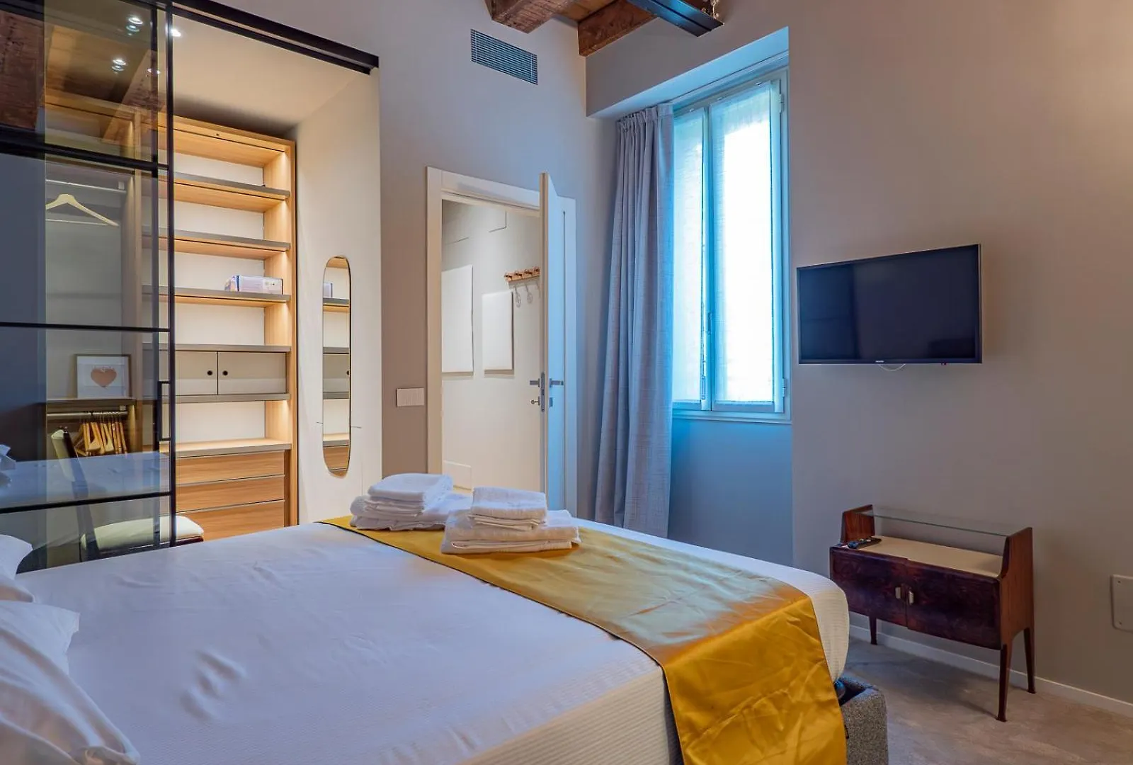 Xenia Apartments - Modern Suite In Sant'Ambrogio Milán